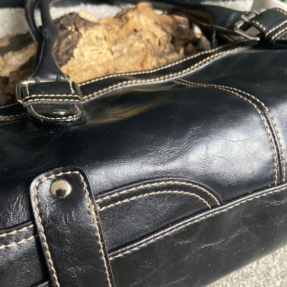 Emilie M Black Hobo Bag💕 - Picture 2 of 9